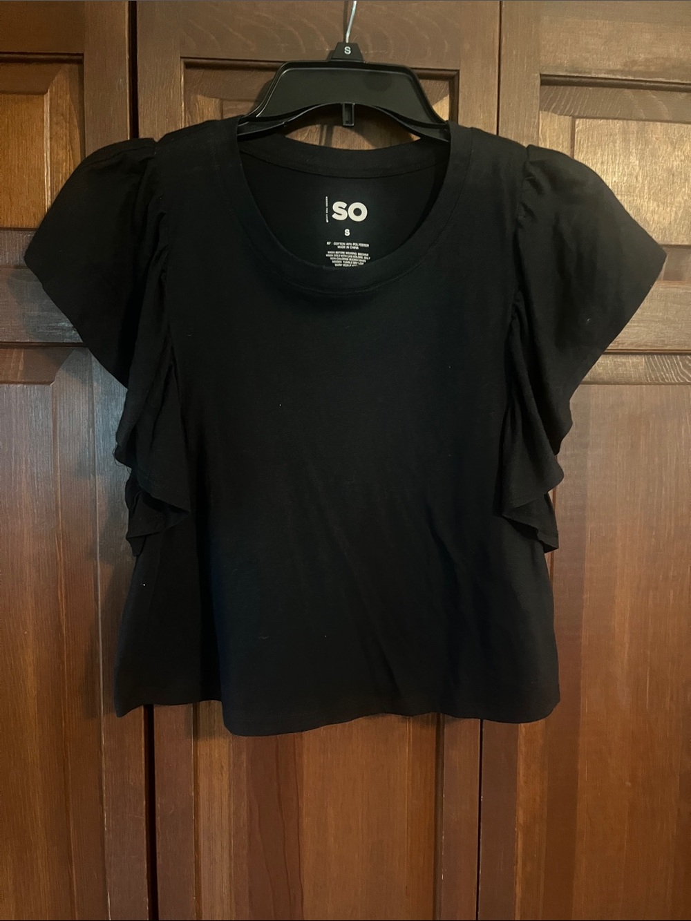 SO Black Ruffle Sleeve Short Sleeve Tee